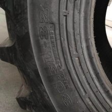 ǰ800/65R32 30.5L-32ո  ˹̥