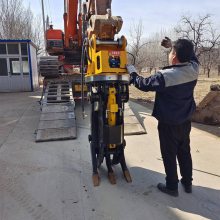 废旧钢材处理抓取器挖掘机属具液压抓钢机钢铁边角料抓取机
