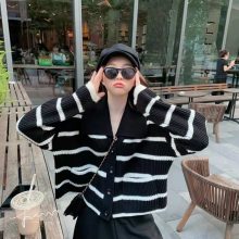 沈阳冬季毛衣批发 西安冬季服装拿货 烟台便宜的女装毛衣拿货 韩版宽松大件的地摊服装拿货