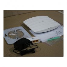 TP-LINK TL-AP301C 吸顶式室内大功率无线AP家庭酒店无线WIFI覆盖