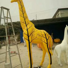 仿真长颈鹿雕塑厂家 仿真长颈鹿雕塑素材 仿真长颈鹿雕塑特点 彩绘工艺