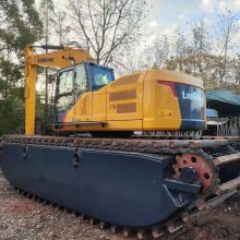 日立200-3水陆两用加长臂挖掘机租赁适合深水作业