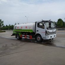 国六东风8吨洒水车配置参数 SZD5125GSS6型洒水车