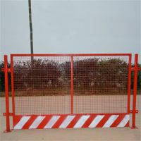 基坑安全围栏 建筑施工铁丝护栏 电梯安全防护门