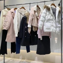 佐研21冬品牌女装折扣库存尾货批发 广州十三行撤柜连衣裙走份拿