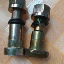 太脱拉卡车138轮胎螺丝