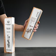 深圳实木奖杯厂家 教师节表彰教师奖杯 学校银行医院光荣退休纪念品 荣誉奖杯