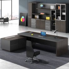 ����***����ʽ�칫���ϰ�̨��Լ�ִ��ܲ�������ʵľ���̨�칫�ҼҾ�