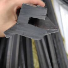 橡胶异形条 塑料型材挤塑加工卡条 实心防水硅胶密封条