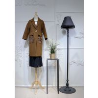 韓序奪寶奇兵折扣女裝是哪里批發(fā)的折扣 深圳尾貨女裝批發(fā)紫色牛仔褲