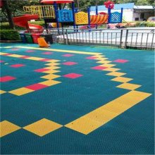 幼儿园拼装运动地板 羽毛球篮球场地快速拼装塑胶运动地板厂