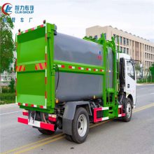 东风大多利卡3800轴距8方挂桶式垃圾车