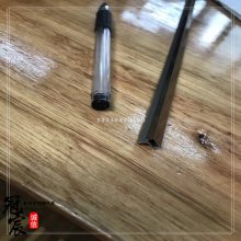 ���С������ɫ������߽��ߣ��нӾƵ�װ�޹��̾��治����߽���