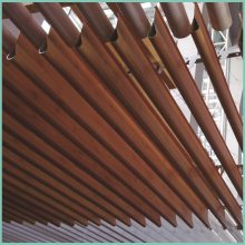 铝合金装饰吊顶厂家供应铝格栅天花系列木纹铝挂片天花铝方通格栅