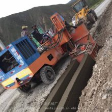 路肩滑膜机 现浇式混凝土一次成型机 液压自走式衬砌机