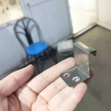 供应矮立边屋面板扣件 矮立边屋面板不锈钢扣件 固定和活动两种