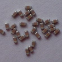 ֱƬѹ1206X7R100V220NF224K
