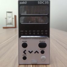 山武AZBIL温控器C35TCOUA2200 SDC35温控表温度调节器