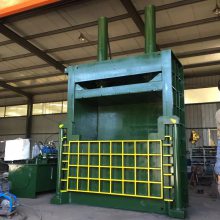 滕州厂家供应30吨环保废纸立式打包机 立式液压废纸打包机