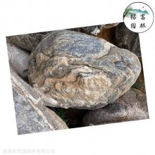 吨位泰山石厂家，园景泰山石批发，草坪点缀石造景