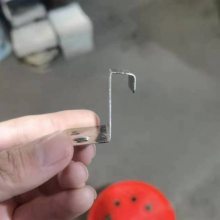 供应矮立边屋面板扣件 矮立边屋面板不锈钢扣件 固定和活动两种
