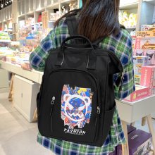 书包中学生批发男女款大容量轻便旅行背包韩版简约双肩背包女生