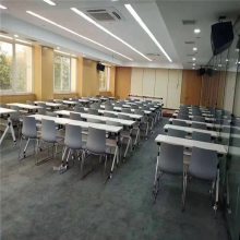 �칫�ҼҾ����翨��ְԱ���칫��/�������ڼҾ�