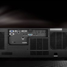 巴可iQ7系列液晶激光投影机3LCD技术 8200流明展览展示定金