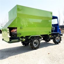 带粉碎搅拌喂料车 小型3立方撒料车 牛场饲料抛料车