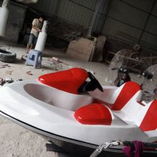 定制玻璃钢游乐场设备 游艇造型转椅 碰碰车 摇摇车
