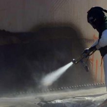 油库清洗时，油罐表面该如何除锈处理