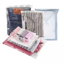 Padded garment bagӺװ