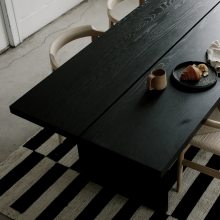 侘寂风实木餐桌椅组合民宿简约黑色大板长桌原木饭桌工作台办公桌