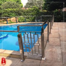 广州保利地产玫瑰金不锈钢楼宇可视对讲机立柱实物效果图