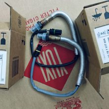 宝马X6后氧传感器 空气流量计 曲轴位置传感器 水管
