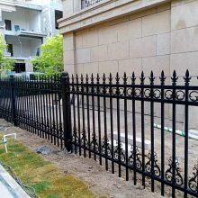 恺嵘镀锌钢丝网 碧桂园社区护栏 快速安装方管隔离栏围墙栏杆