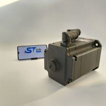 KUKA 69-225-463 ⿨ŷ 1FK6100-8AF91-1ZZ9-Z S09