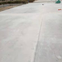 河北盐山混凝土地面漏石子老化起砂怎么办 水泥路面快速修补料罩面法施工 3-5毫米薄层修复 半小时上人