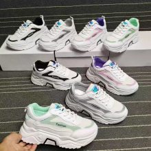 品牌童鞋2021夏季新款小童包头凉鞋巴布豆品牌防滑软底儿童沙滩鞋
