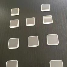 红外蓝宝石窗口，无人机蓝宝石超薄片，导航设备蓝宝石片，军品高面型蓝宝石片