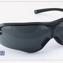 户外时尚运动眼镜-灰色 3m安全防护眼镜 3M护目镜