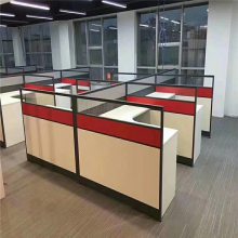 灵活变形工装家具定做 折叠会议桌+移动隔断 小空间也能实现多功能切换