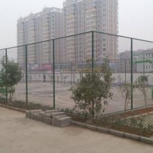 【领冠】山西忻州篮球场围网羽毛球场地围网