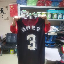 会说话的衣服,会走路的广告