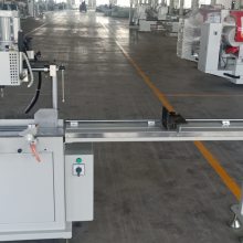 制作断桥铝门窗设备厂家，济南断桥铝门窗设备制作厂家哪家好