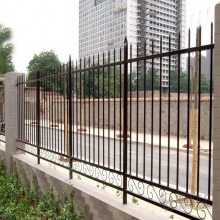 【喷涂栅栏】围墙护栏规格 厂房防盗铁艺栏杆 东莞厂区喷塑栅栏