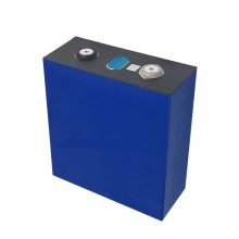 亿纬锂能方形32v磷酸铁锂电池lf280大单体280ah充电太阳能电动车