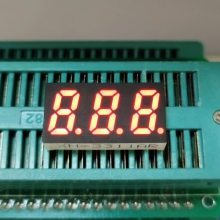 3λ 0.31繲LED ˫11ʾ