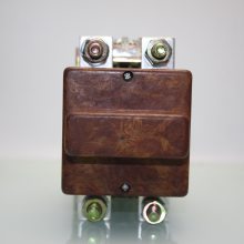 上海约瑟 直流接触器QCC28-160A DC48V 耐振动，运算速度快