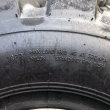 װػ̥ 20.5/70-16 R16̥ 16/70-20ʵĻƸ˿̥
